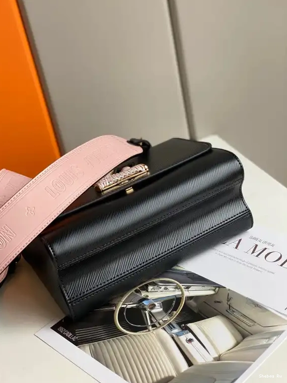 LOUIS MM VUITTON TWIST 0520